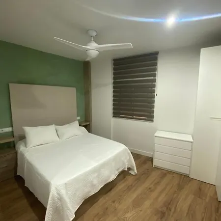 Apartamento Turistico Campo De La Verdad