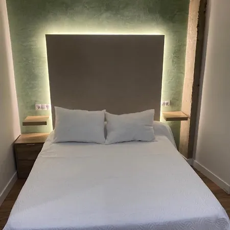 Turistico Campo De La Verdad Apartament Kordoba